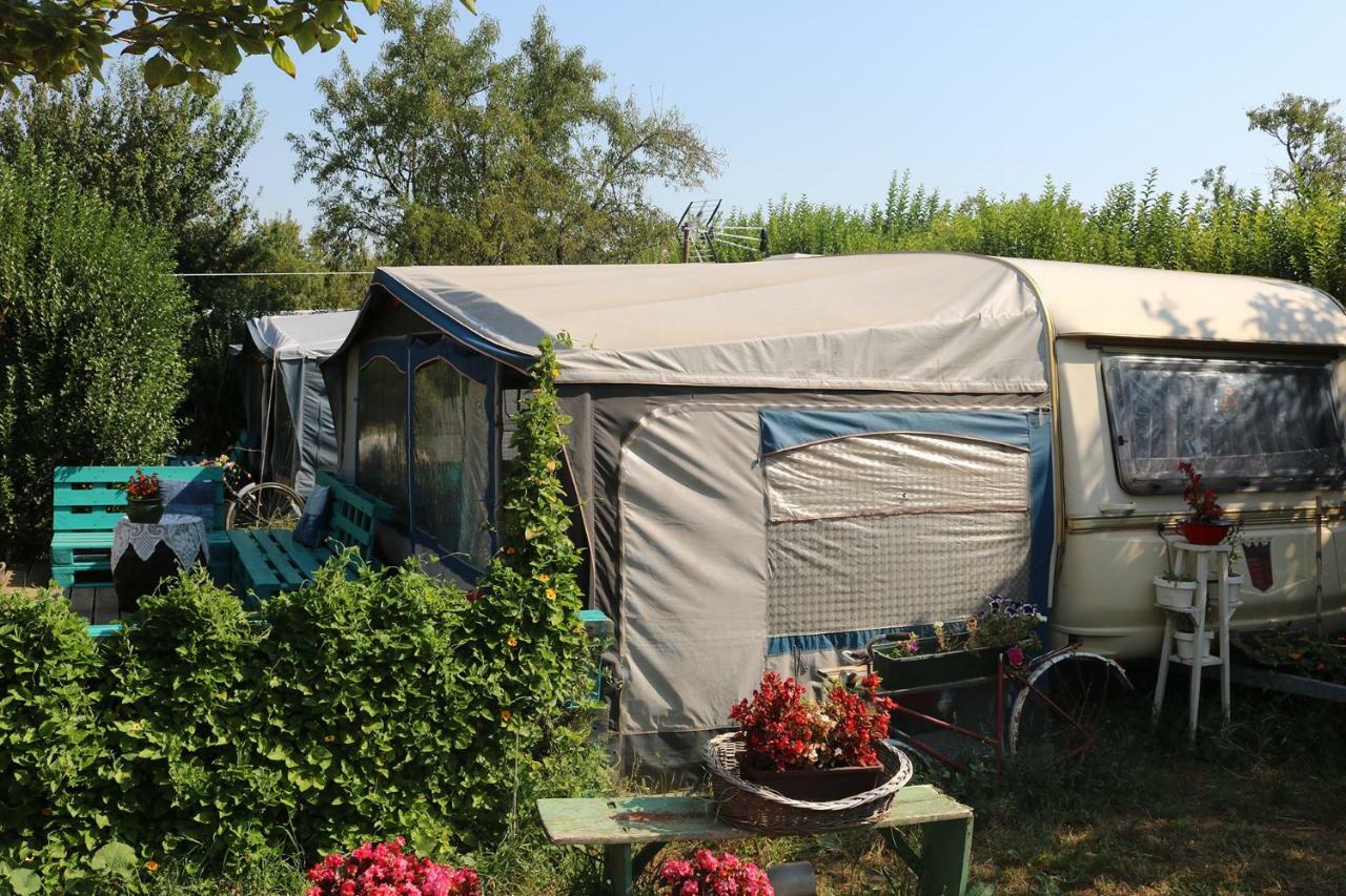 Mandel Camping Paloznak Zimmer foto